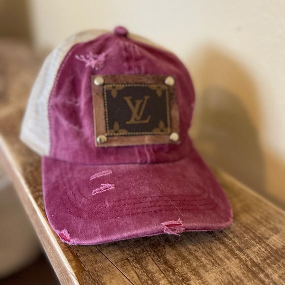 Upcycled Criss Cross Ponytail Baseball Cap w/authentic luxury patch detail - Picture 4 of 4